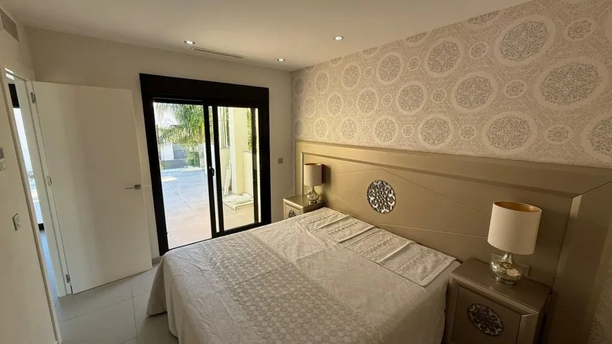 3 bedrooms villa for sale, Ciudad Quesada, Spain No. 906 № 17