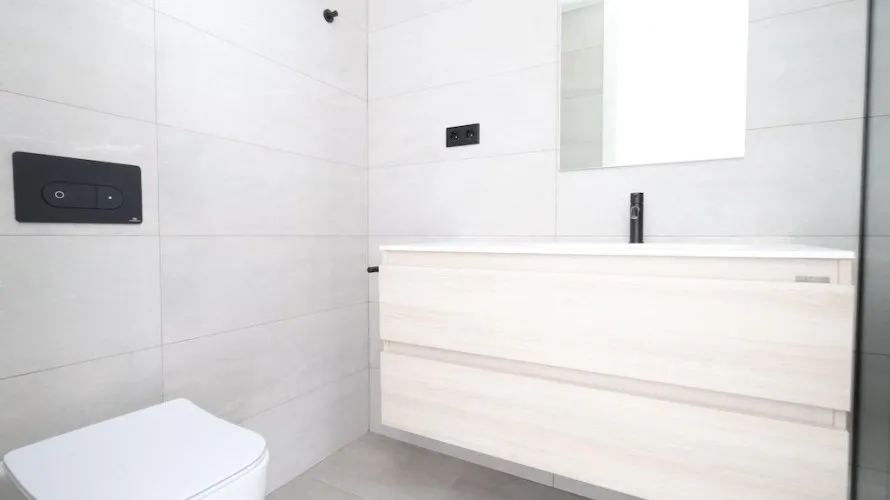 3 bedrooms apartment for sale, Los Alcazares, Spain No. 686 № 9