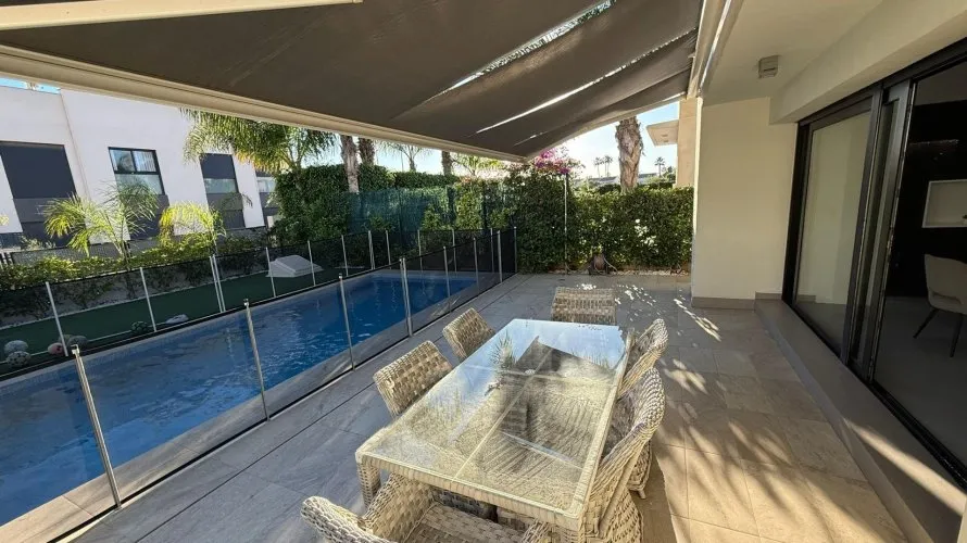 3 bedrooms villa for sale, Ciudad Quesada, Spain No. 906 № 2