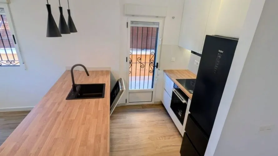 95m² apartment for sale, La Florida, Spain No. 910 № 12