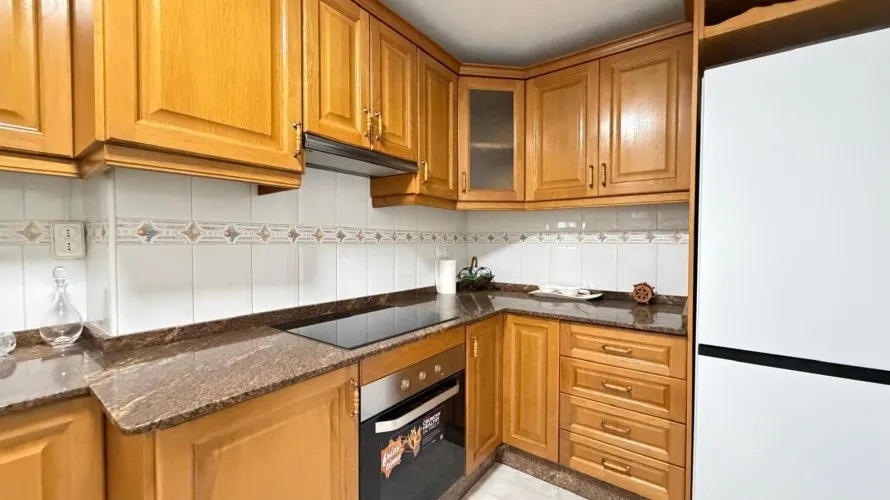3 bedrooms apartment for sale, Torrevieja, Spain No. 1052 № 15