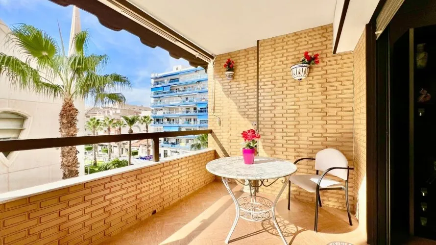 3 bedrooms apartment for sale, Torrevieja, Spain No. 162 № 19