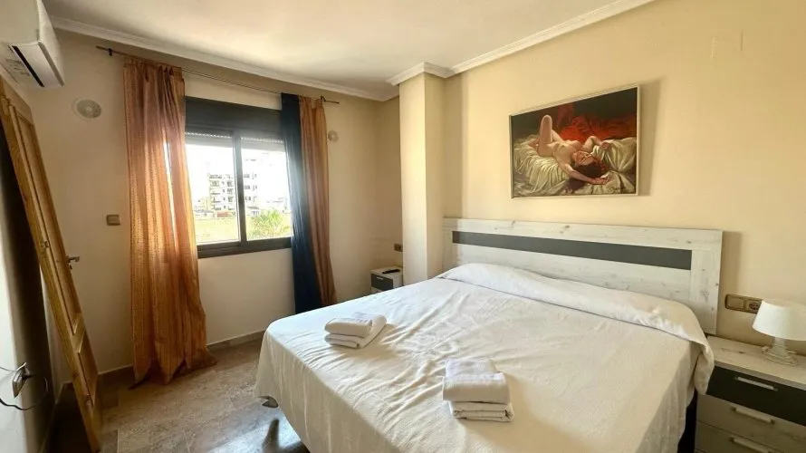 4 bedrooms apartment for sale, Torrevieja, Spain No. 800 № 23