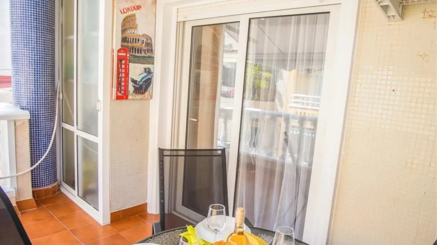 1 bedroom apartment for sale, Torrevieja, Spain No. 990 № 8