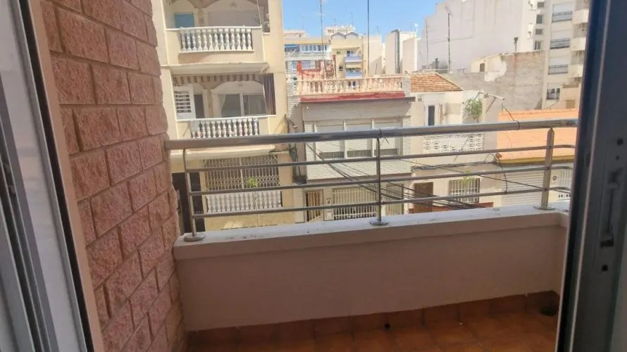 2 bedrooms apartment for sale, Torrevieja, Spain No. 2771 № 1