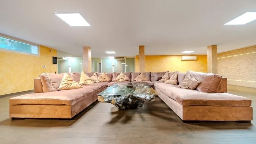5 bedrooms villa for sale, Torrevieja, Spain No. 768 № 14