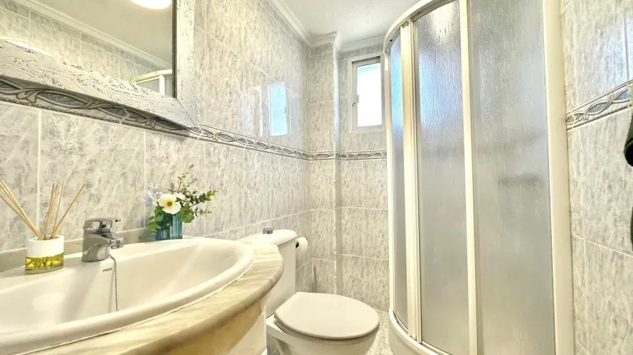 1 bedroom apartment for sale, Torrevieja, Spain No. 2874 № 20