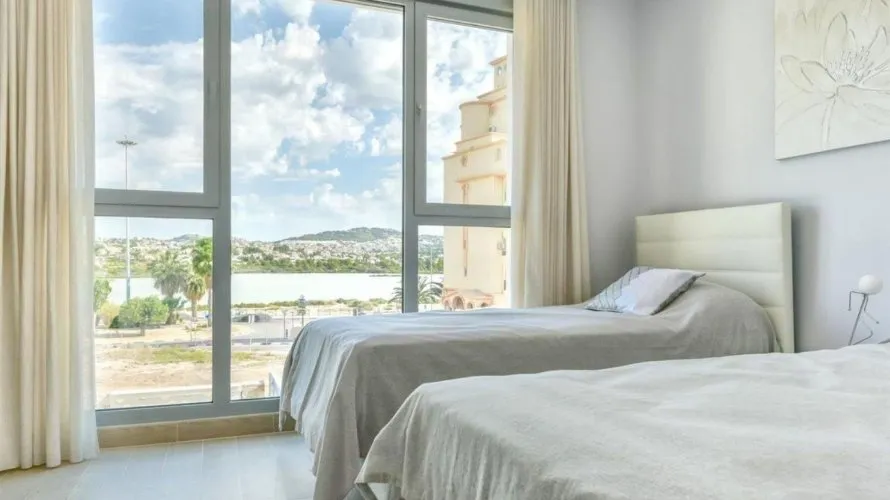 3 bedrooms apartment for sale, Calpe, Spain No. 166 № 8