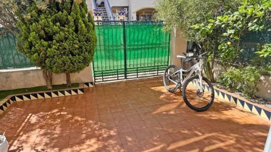 72m² house for sale, Guardamar del Segura, Spain No. 2939 № 4