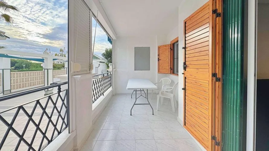 1 bedroom apartment for sale, Torrevieja, Spain No. 1077 № 25