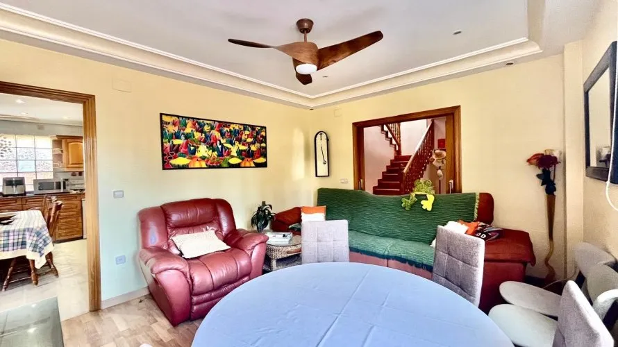 4 bedrooms villa for sale, Torrevieja, Spain No. 234 № 28
