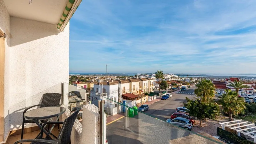 2 bedrooms penthouse for sale, Ciudad Quesada, Spain No. 345
