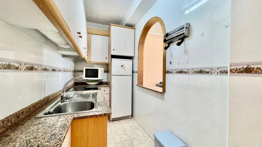 2 bedrooms apartment for sale, Torrevieja, Spain No. 2888 № 2
