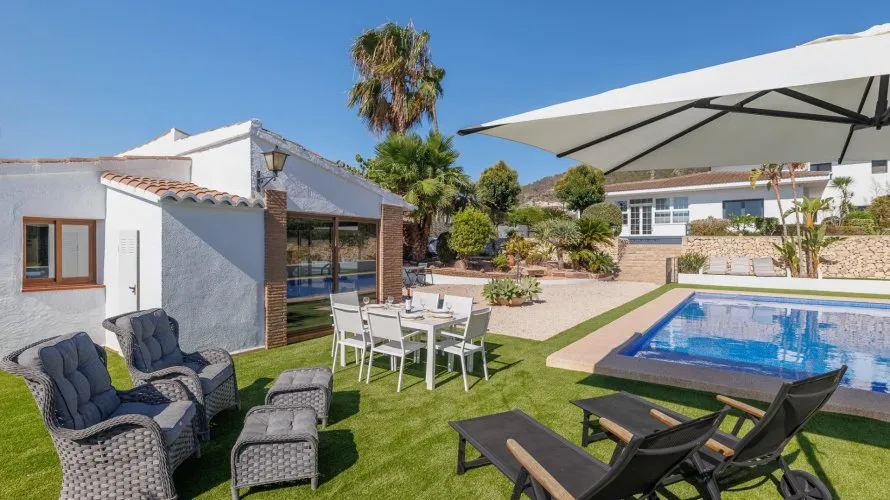 6 bedrooms villa for sale, Calpe, Spain No. 232 № 20