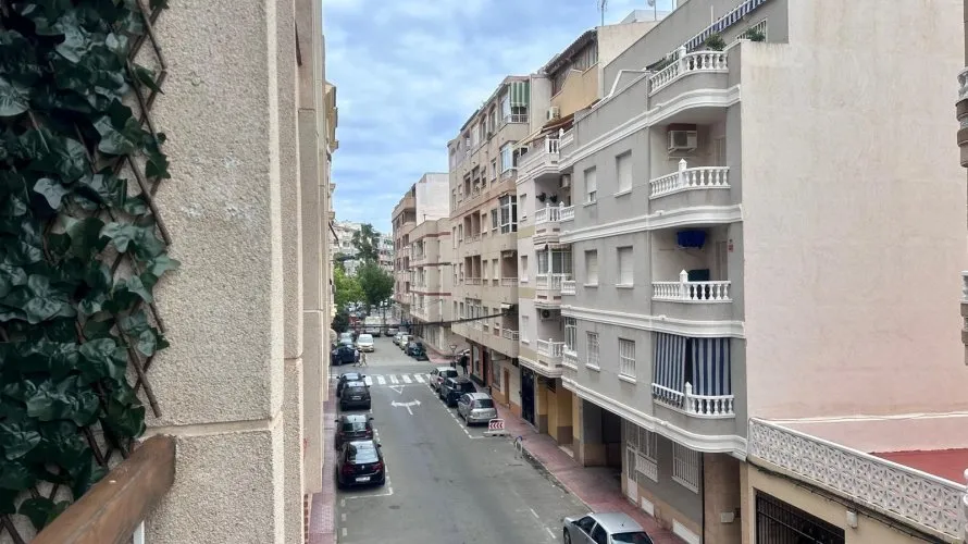 51m² apartment for sale, Torrevieja, Spain No. 2900 № 14