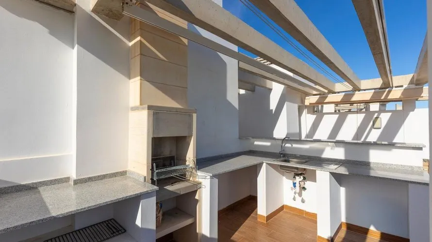2 bedrooms penthouse for sale, Torrevieja, Spain No. 1075 № 1