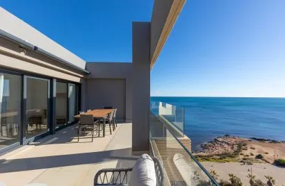 3 bedrooms penthouse for sale, Torrevieja, Spain No. 1076