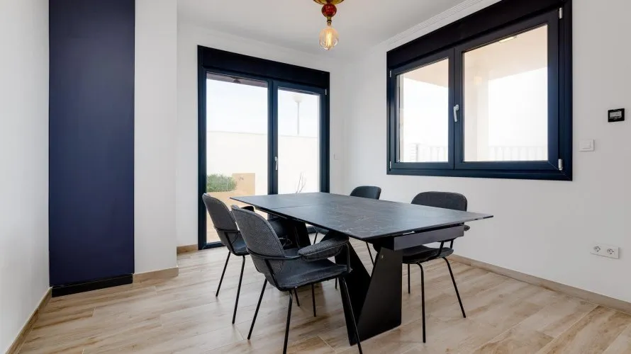 4 bedrooms villa for sale, Torrevieja, Spain No. 480 № 15