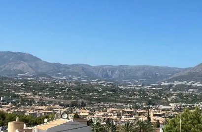 4 bedrooms villa for sale, Albir, Spain No. 610