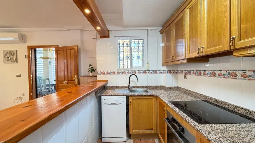 2 bedrooms house for sale, Campoamor, Spain No. 1036 № 28
