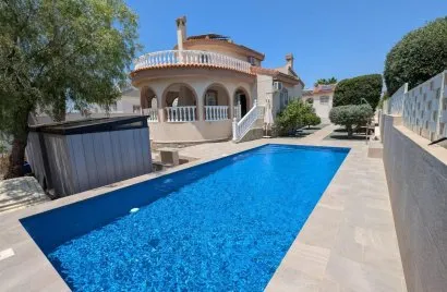 3 bedrooms apartment for sale, Rojales, Spain No. 803
