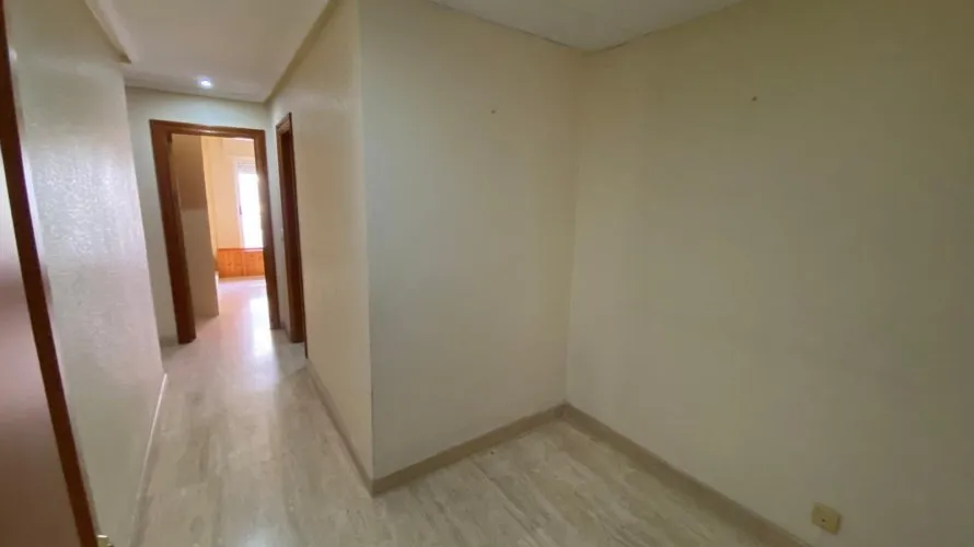 4 bedrooms apartment for sale, Torrevieja, Spain No. 817 № 17