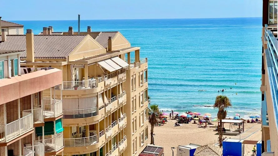3 bedrooms apartment for sale, La Mata, Spain No. 142 № 14