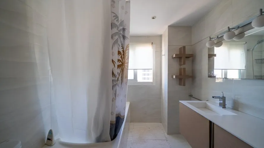 4 bedrooms apartment for sale, Calpe, Spain No. 979 № 24
