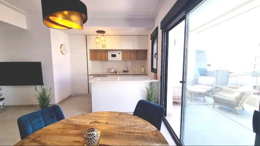 2 bedrooms penthouse for sale, Torrevieja, Spain No. 1230 № 3