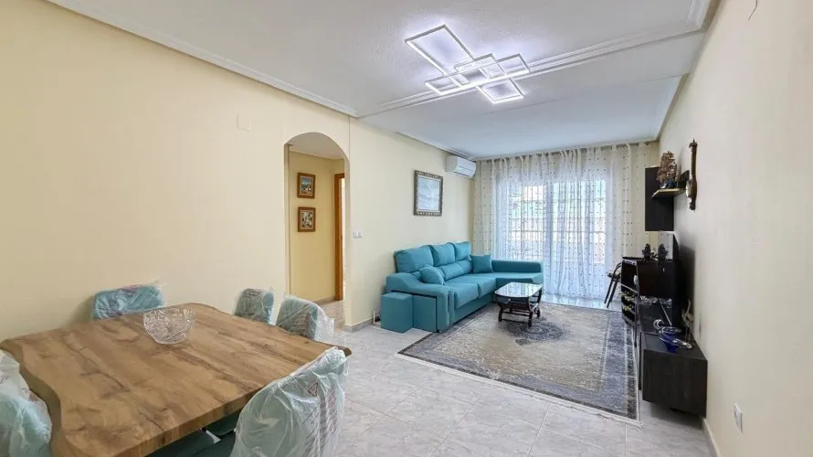 3 bedrooms apartment for sale, Torrevieja, Spain No. 1052 № 21