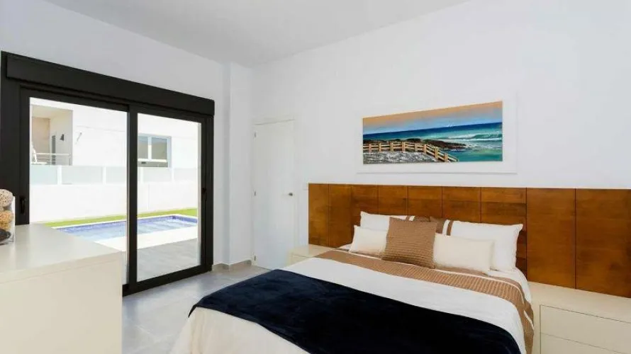 3 bedrooms villa for sale, Daya Nueva, Spain No. 285 № 13