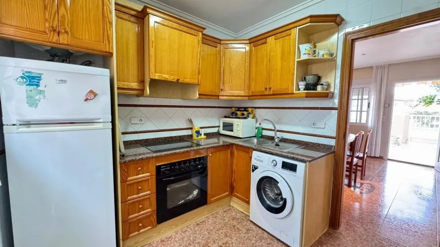 3 bedrooms apartment for sale, Torrevieja, Spain No. 1088 № 1