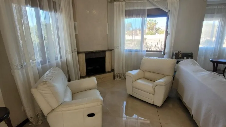 5 bedrooms villa for sale, Ciudad Quesada, Spain No. 568 № 4