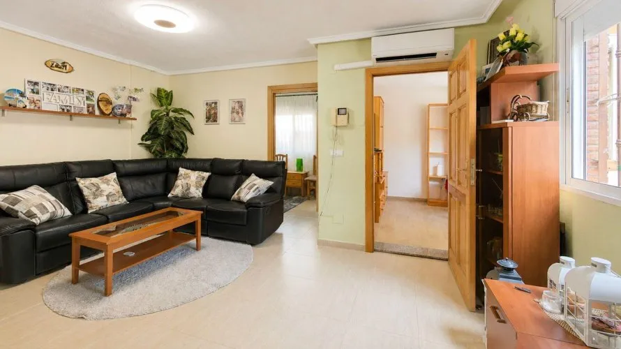 4 bedrooms house for sale, Rojales, Spain No. 3091 № 18
