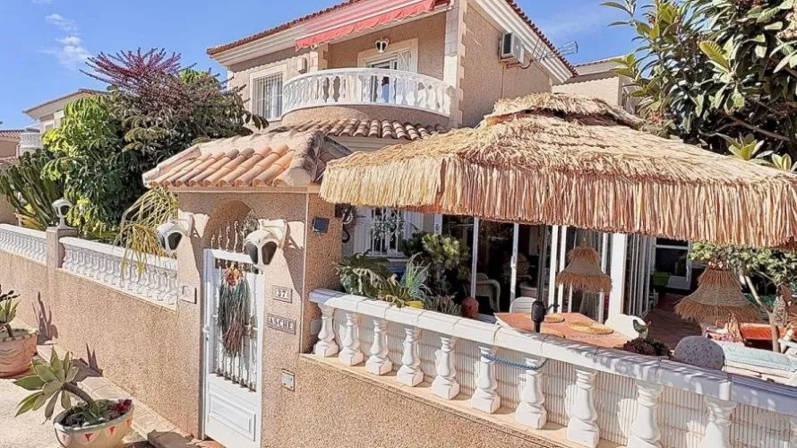 2 bedrooms villa for sale, Torrevieja, Spain No. 3157 № 25