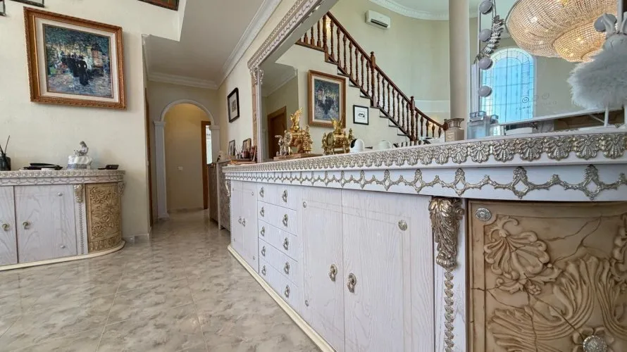 6 bedrooms villa for sale, Rojales, Spain No. 3090 № 8