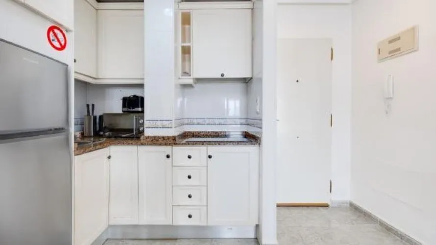2 bedrooms apartment for sale, Torrevieja, Spain No. 3098 № 9
