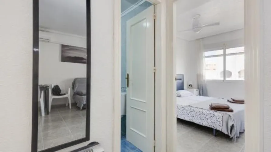 2 bedrooms apartment for sale, Torrevieja, Spain No. 3098 № 8