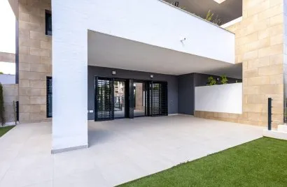 146m² apartment for sale, La Zenia, Spain No. 3060