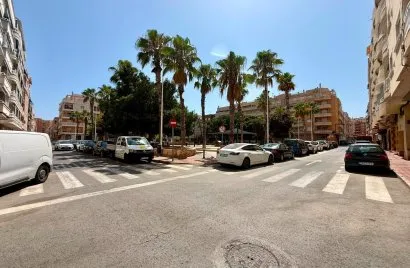 2 bedrooms apartment for sale, Torrevieja, Spain No. 3066