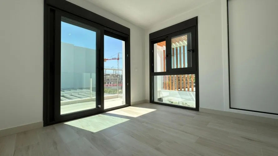 4 bedrooms villa for sale, Mutxamel, Spain No. 3135 № 12