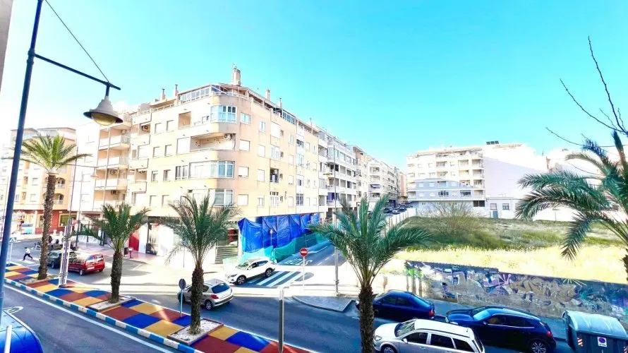 33m² apartment for sale, Torrevieja, Spain No. 3092 № 2
