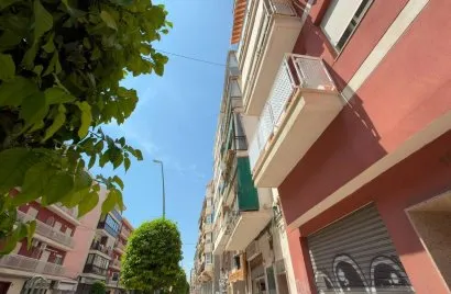2 bedrooms apartment for sale, Villajoyosa, Spain No. 3178