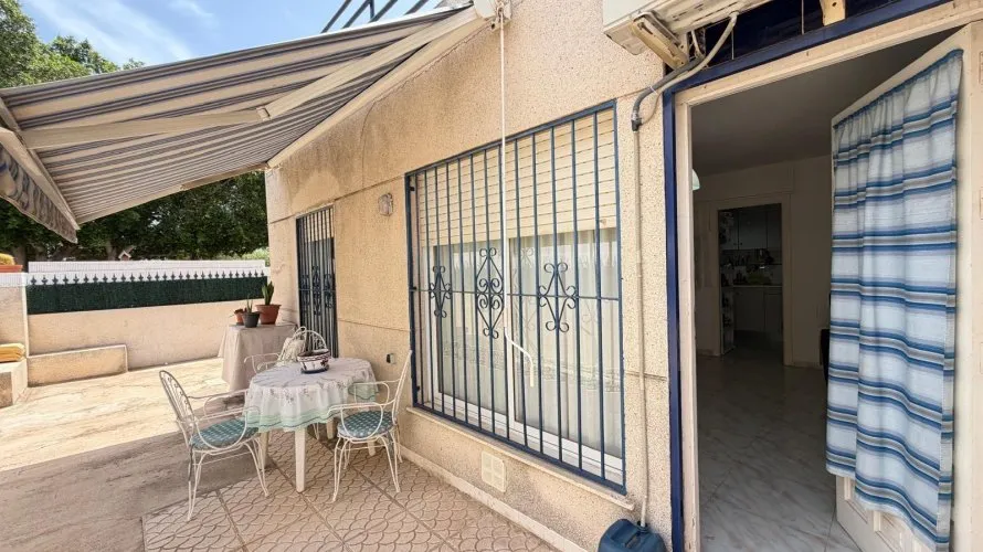 2 bedrooms house for sale, Torrevieja, Spain No. 3075 № 27