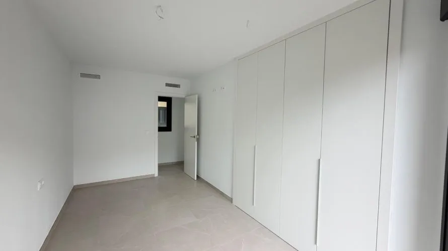 3 bedrooms apartment for sale, La Florida, Spain No. 3161 № 9
