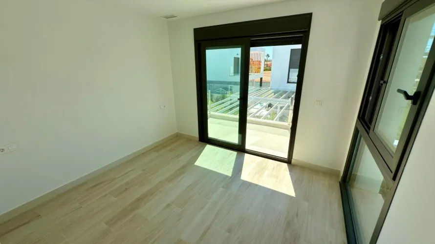 4 bedrooms villa for sale, Mutxamel, Spain No. 3135 № 13