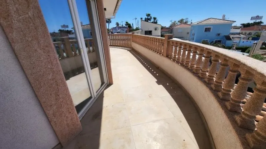 4 bedrooms villa for sale, Rojales, Spain No. 3165 № 24