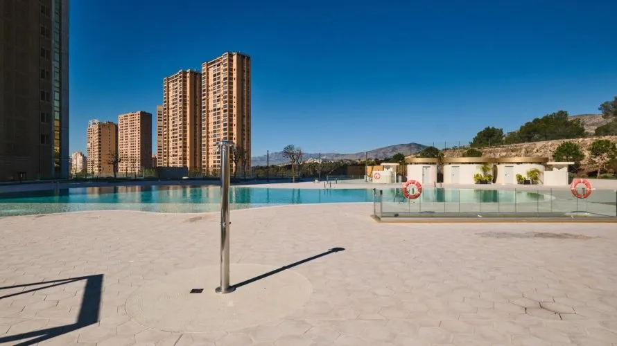 2 bedrooms apartment for sale, Benidorm, Spain No. 3094 № 2