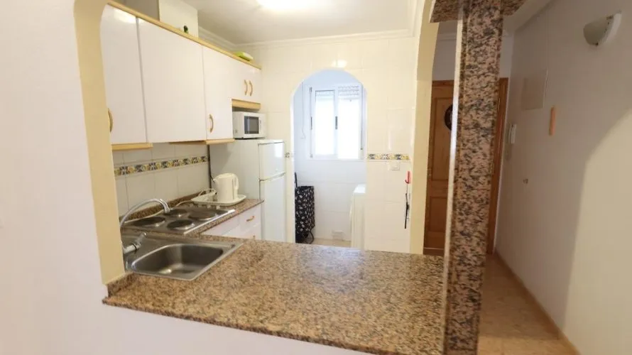 2 bedrooms apartment for sale, Torrevieja, Spain No. 3317 № 11