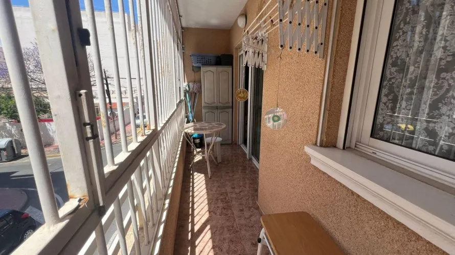 2 bedrooms apartment for sale, Torrevieja, Spain No. 3233 № 11